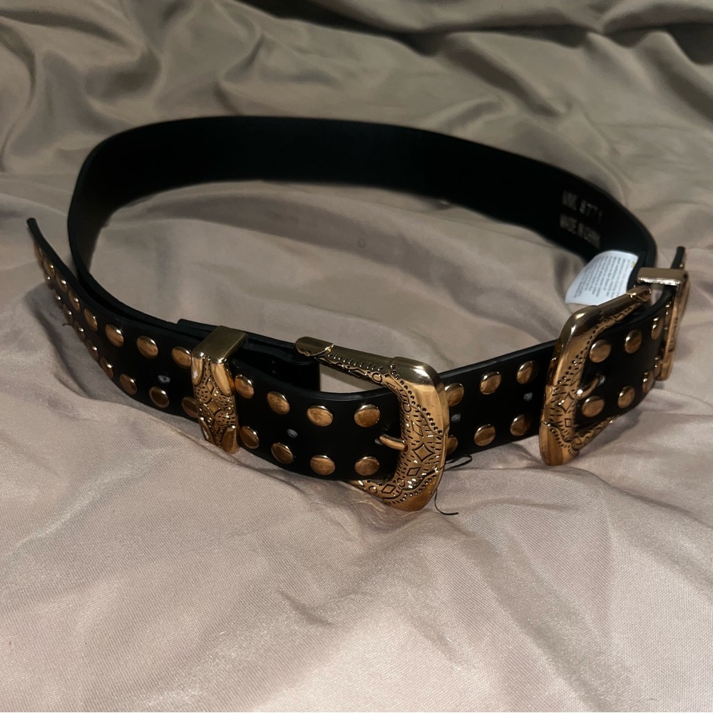 Fashion Nova Black Belt with Gold Accents - Picture 1 of 1